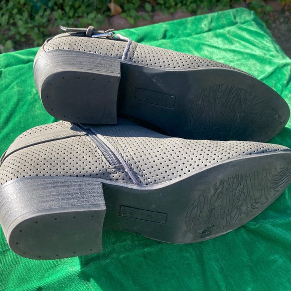 Grey ESPRIT Ankle Boots Booties Women's Size 7.5 Synthetic - Picture 6 of 6